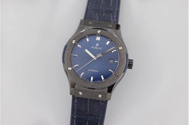 Hublot Classic Fusion ceramic 42mm blue GSF HUB1110