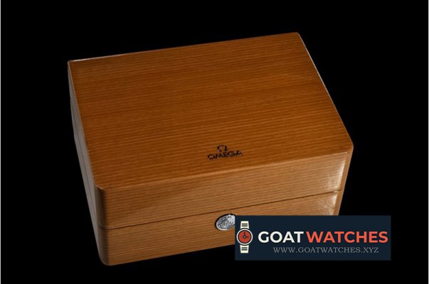 Omega - Omega Wooden Box 1:1 2018 Model w Cards