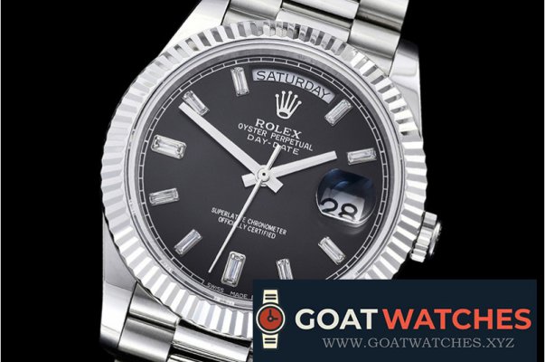 Rolex - DayDate 228206 Flt SS/SS Black Diam BP Swiss 2836