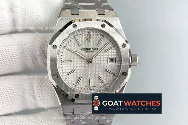 Audemars Piguet - Royal Oak Jumbo 15202 SS/SS White 9015