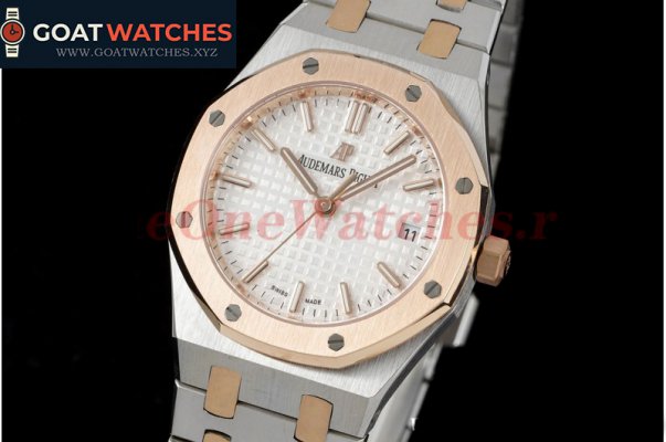 Audemars Piguet - Royal Oak 77351 Ladies 34mm RG/SS White Dial 8F A5800